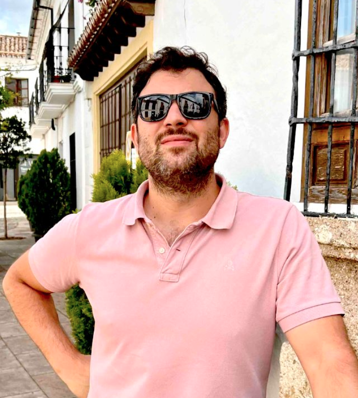 Ángel Mojarro